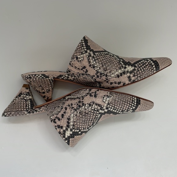 Kate Spade | Ryan Snake Print Mules Women’s Heel 2.2” Pale Vellum Size 7.5 NWB - Picture 3 of 7